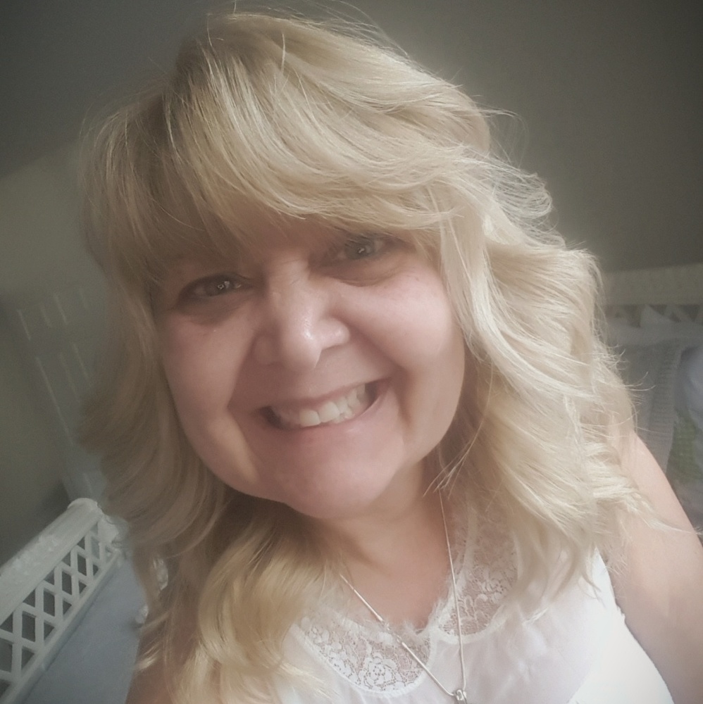 Meet your Posher, Kim